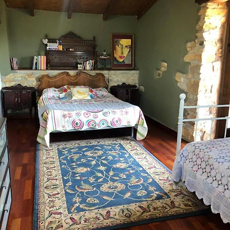 Elbosqueencantadocantabria Villa Ampuero Bagian luar foto