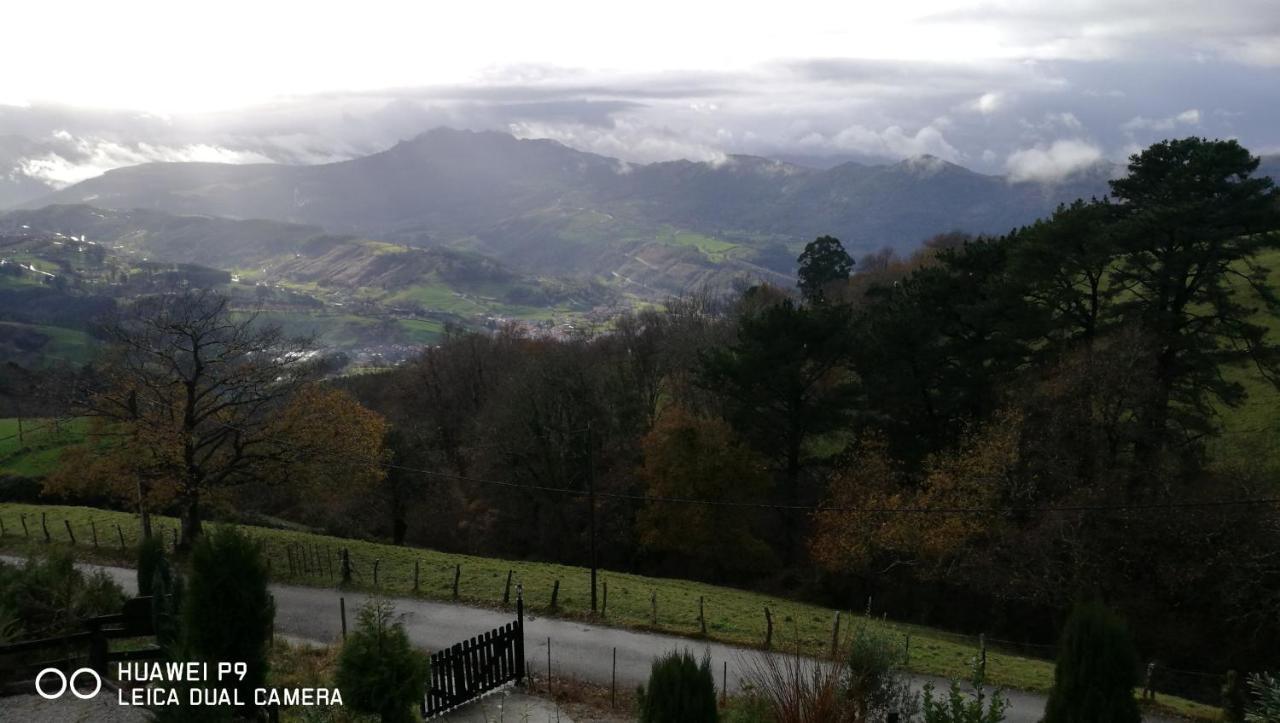 Elbosqueencantadocantabria Villa Ampuero Bagian luar foto